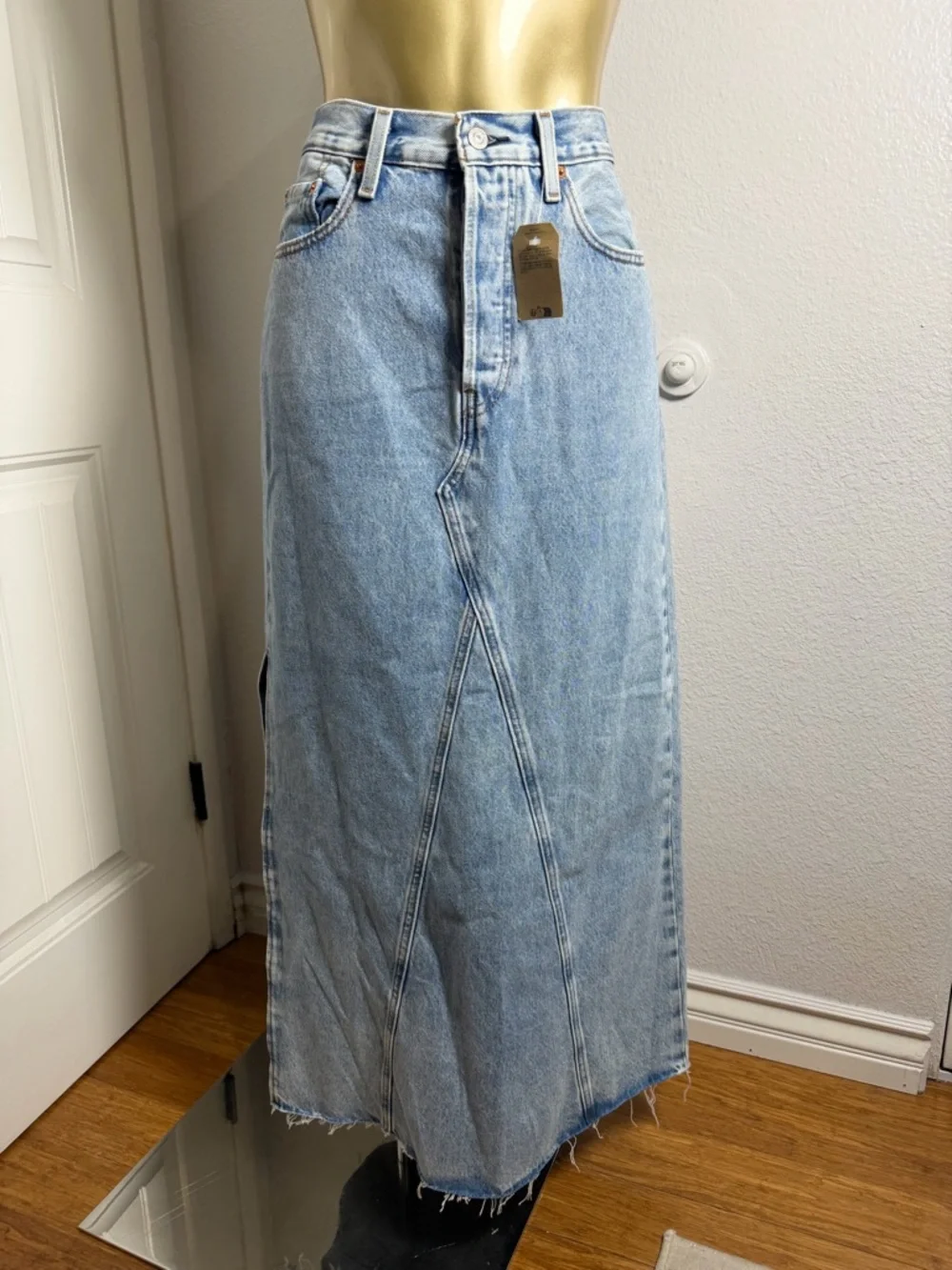 Levi's Light Blue Denim Maxi Skirt Size 26